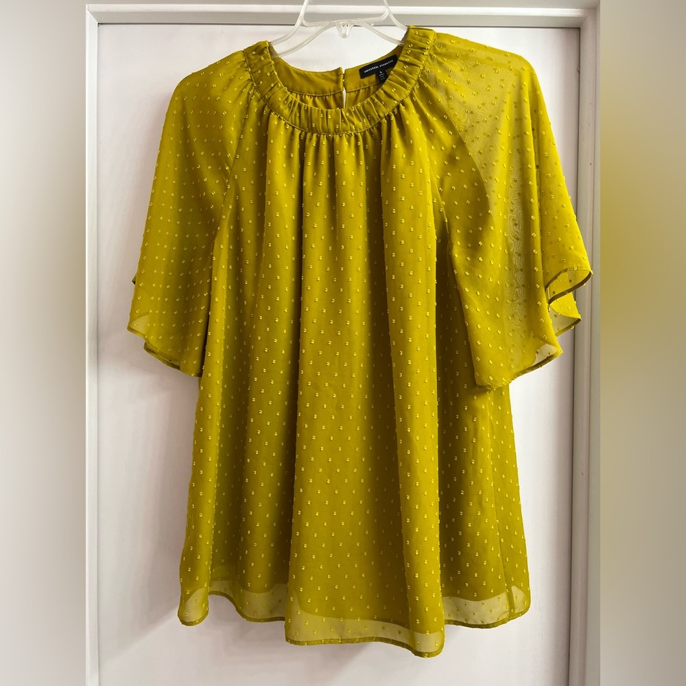 UNIVERSAL STANDARD | SWISS DOT TOP | Chartreuse | excellent condition | SZ: 16